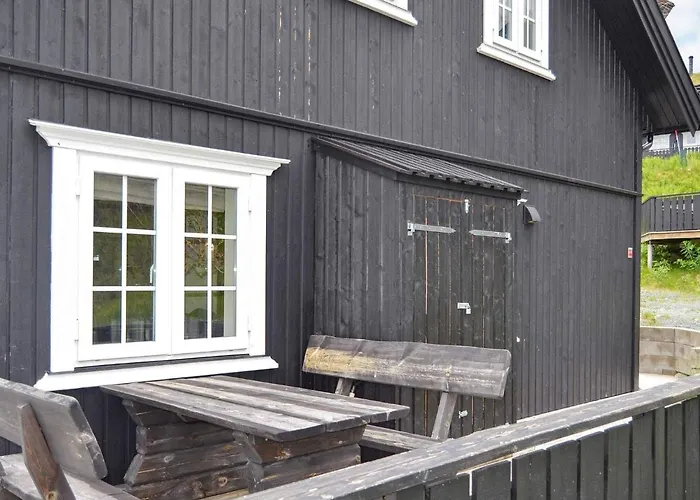5 Person In Rauland-by Traum * Rauland