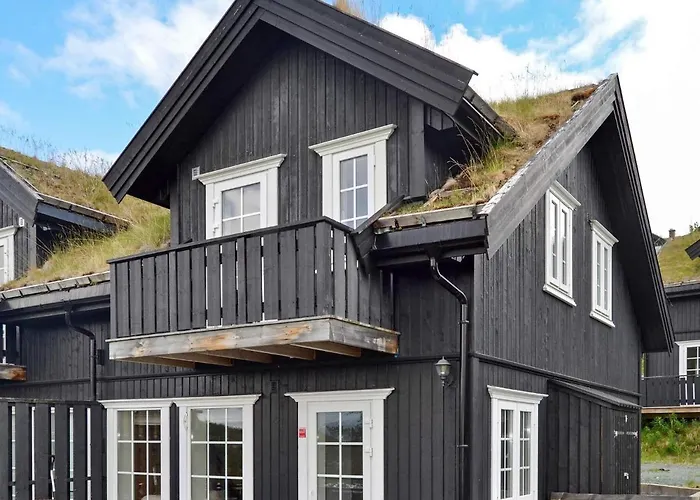 5 Person In Rauland-by Traum